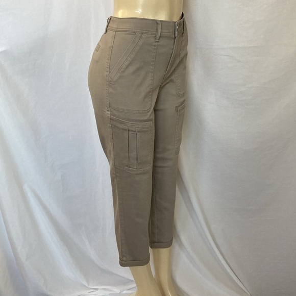 DEMOCRACY Jeans Tummy Control Size 8 Roll Cuff Cargo Pocket Utility Pants NWOT - Picture 2 of 8
